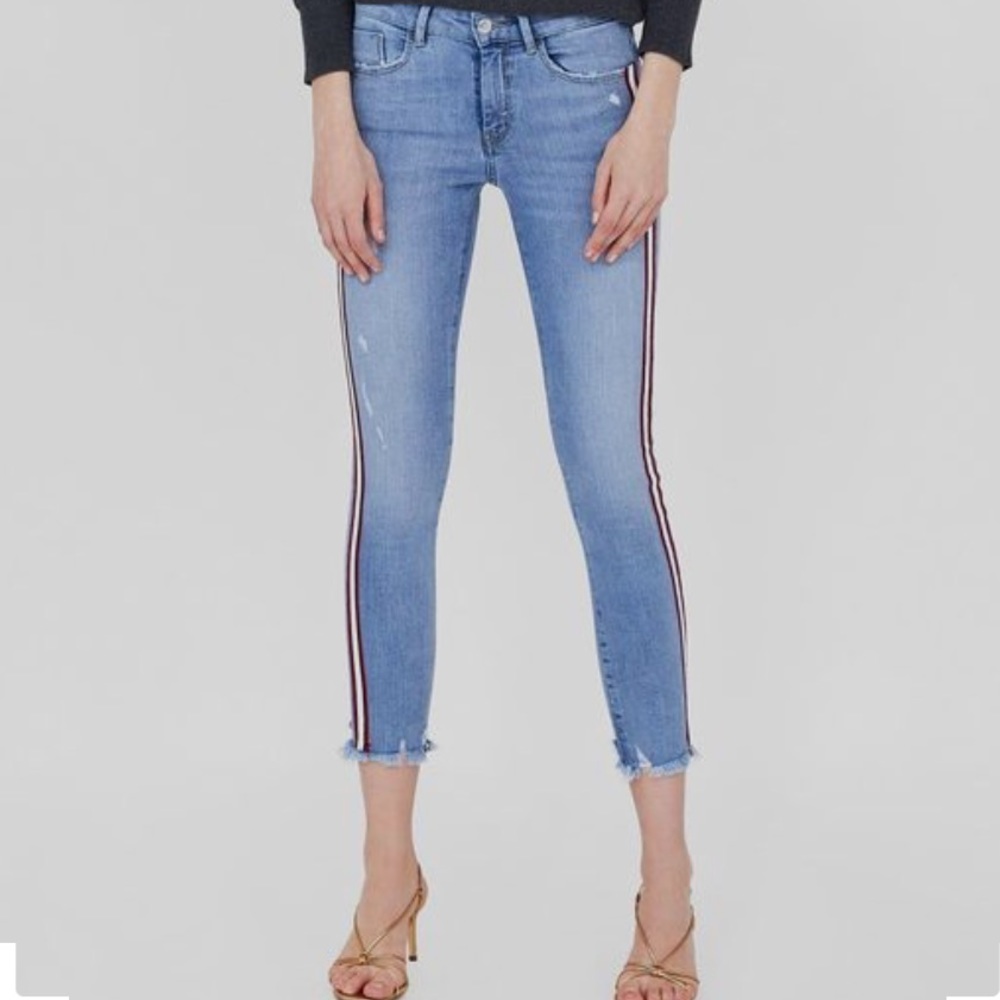 Zara Jeans - Picture 2 of 4